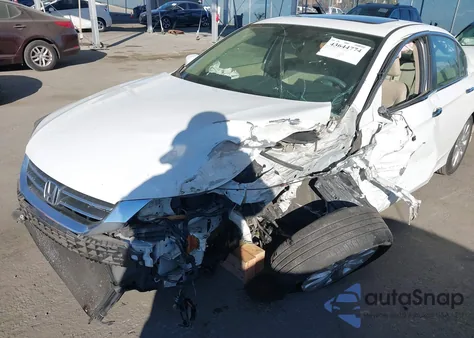 2015 Honda Accord Ex-L из США, поврежденный, VIN 1HGCR2F88FA271663